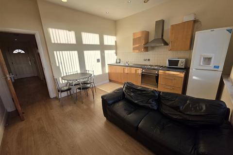 undefined, Central Gardens, Liverpool L1