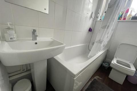 2 bedroom apartment for sale, Walberant Buildings