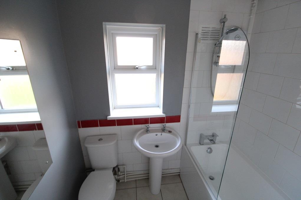 NEW BATHROOM.jpg
