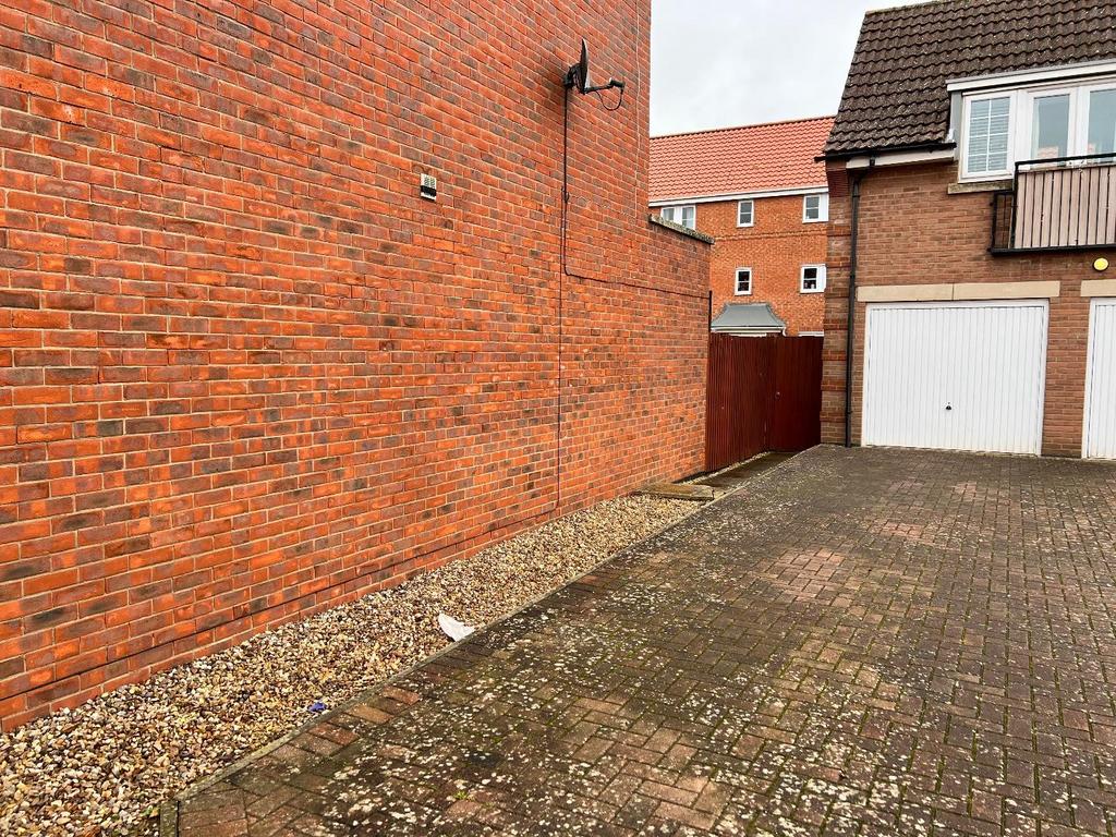 Driveway & Garage