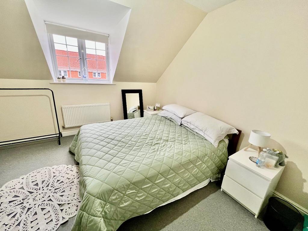 Main Bedroom