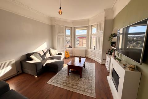 2 bedroom flat to rent, Melrose Avenue, Glasgow G73