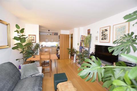 undefined, Empire Way, Wembley, Middlesex