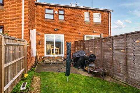 undefined, Chilcombe Way, Lower Earley, Reading