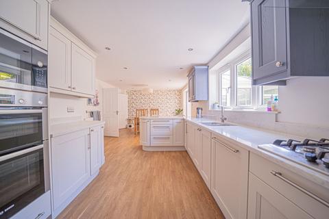 undefined, Barton Drive, Knowle, B93