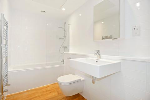 3 bedroom flat to rent, Durnford Street Greenwich London SE10