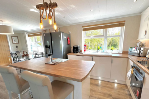 2 bedroom static caravan for sale, Beverley