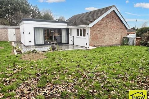 3 bedroom detached bungalow for sale, Keats Road, Balderton, Newark, Nottinghamshire.