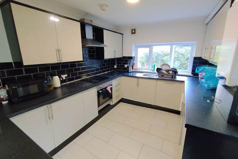 6 bedroom house to rent, Glenroy Street, Roath, Cardiff
