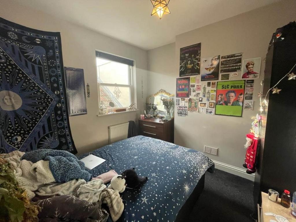 Bedroom1