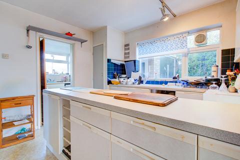 3 bedroom detached house for sale, Hindles Road, Canvey Island, SS8