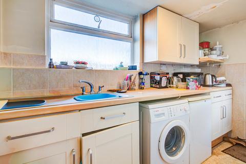 3 bedroom detached house for sale, Hindles Road, Canvey Island, SS8