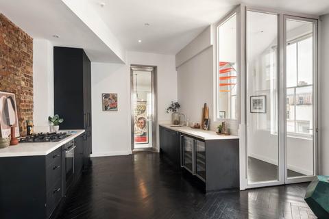 3 bedroom end of terrace house for sale, Portobello Road, Notting Hill, London