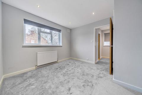 undefined, Priestwood Avenue, Berkshire RG42
