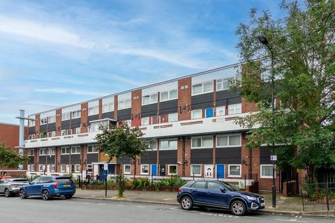 undefined, Evering Road, London, N16
