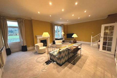 2 bedroom apartment to rent, Thameside, Henley On Thames RG9