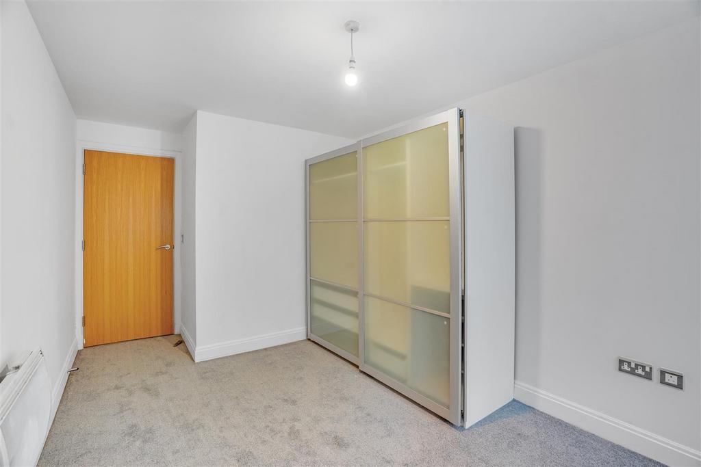 12-2e4e81028-MK-PMSC-72 Visage Apartments-56.jpg
