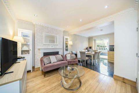 4 bedroom end of terrace house for sale, Brent Park Road, London NW4
