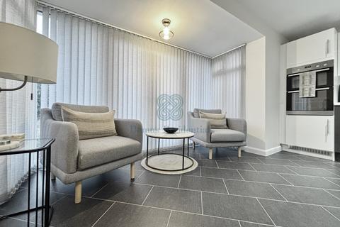 4 bedroom detached house for sale, Wakefield WF2