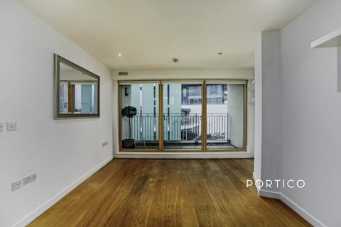 2 bedroom flat to rent, Hardwicks Square, London, SW18