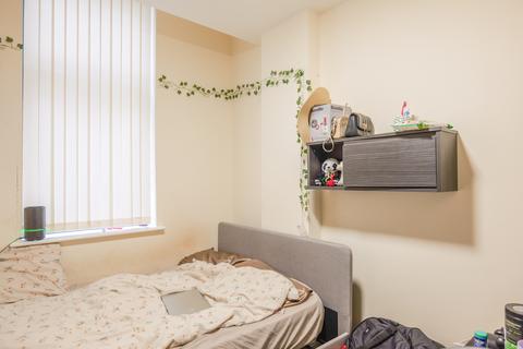 Studio for sale, Henry Street, Liverpool L1