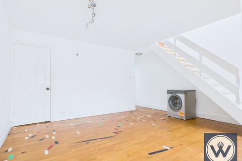 undefined, Broomcroft Avenue, Northolt, UB5 6HZ