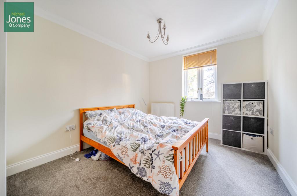 Main Bedroom