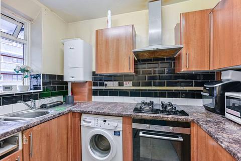 Poynders Gardens, Clapham, London, SW4