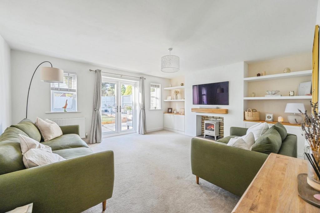 57croftclose-1.jpg