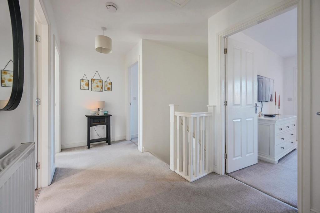 57croftclose-17.jpg