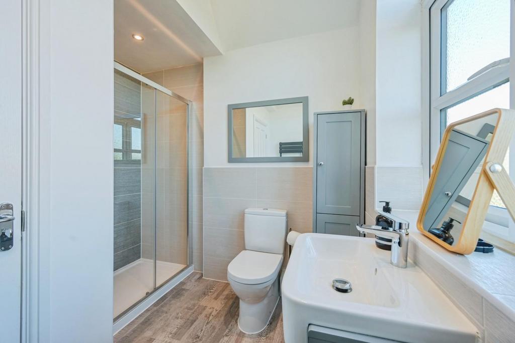 57croftclose-24.jpg