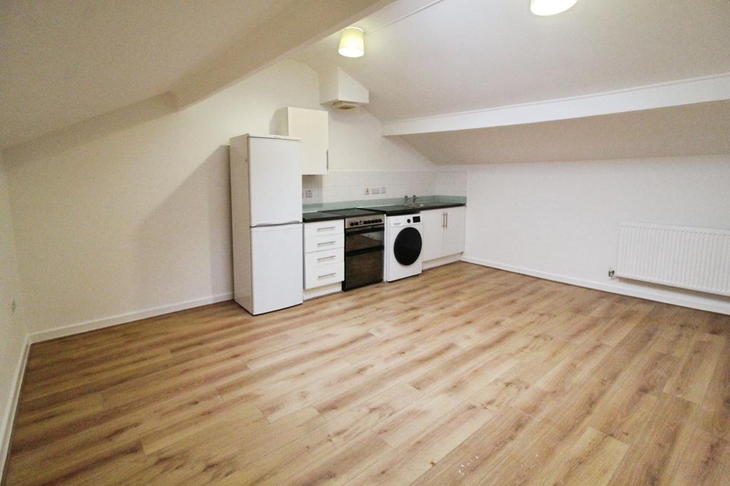 Lounge/Kitchen