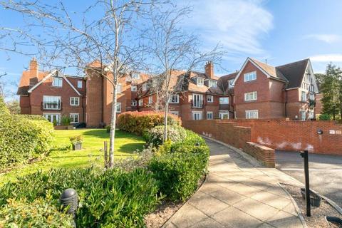 undefined, Bridgewater Road, Weybridge