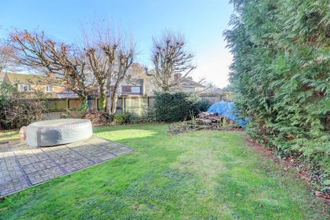 undefined, Lowlands Crescent, High Wycombe HP15