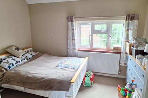 undefined, Ilbury Close, Shinfield, Reading