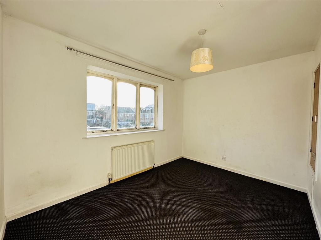 Bedroom2.jpg