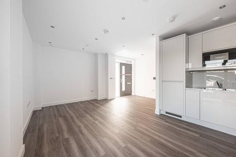 Colindale Gardens, Colindale, London, NW9