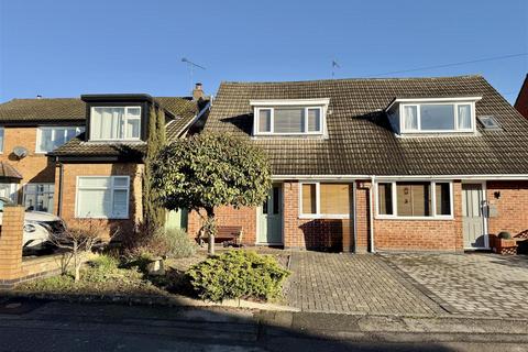 3 bedroom semi-detached house for sale, Park Close, Leicester LE9