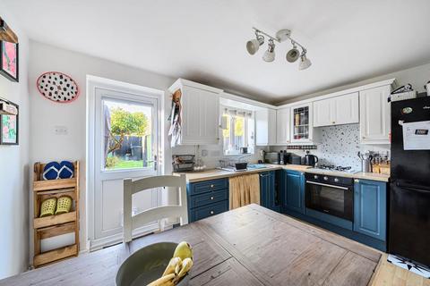 undefined, Woking,  Surrey,  GU21