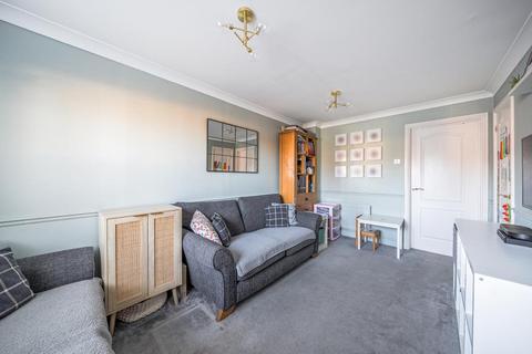 undefined, Woking,  Surrey,  GU21