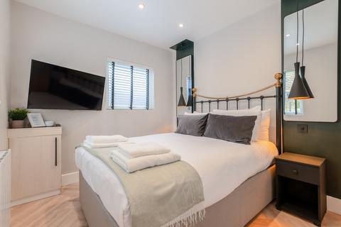 1 bedroom flat to rent, , Elmfield Road, London SW17