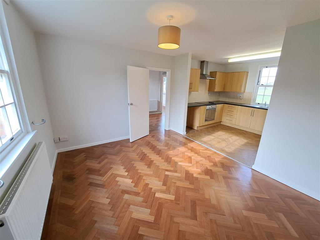 Dining Kitchen.jpg