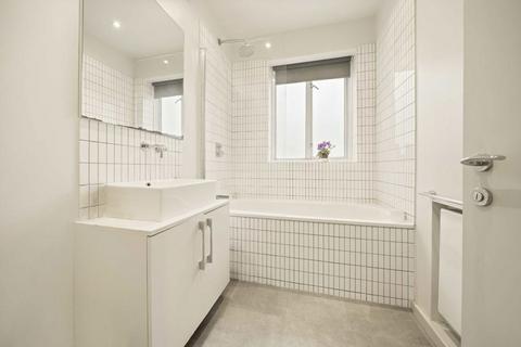 4 bedroom house for sale, Dalgarno Gardens, London W10
