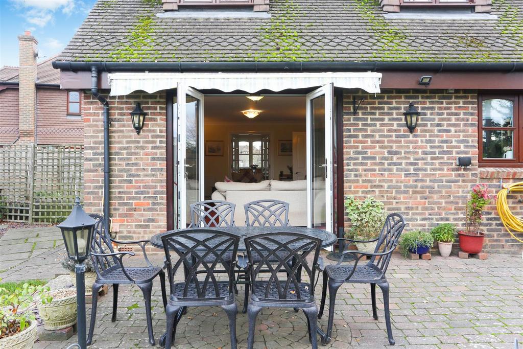 1577763541 - Rye Field -5.jpg