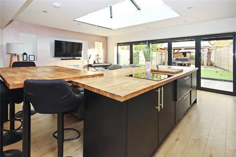 4 bedroom semi-detached house for sale, Crichton Avenue, Durham DH3