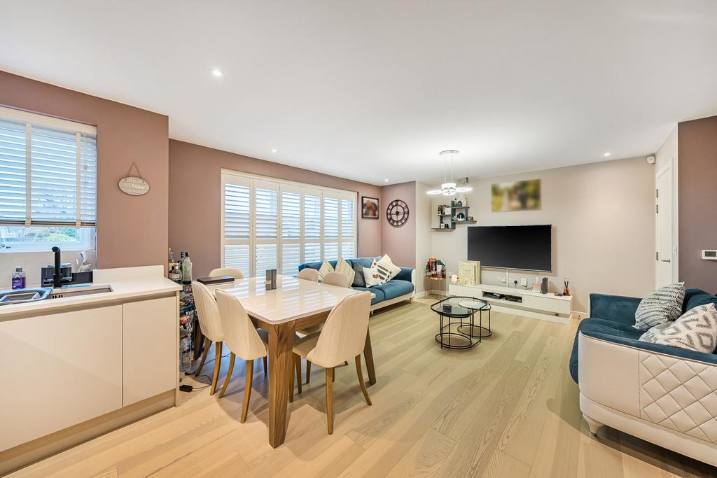 Reception/Kitchen