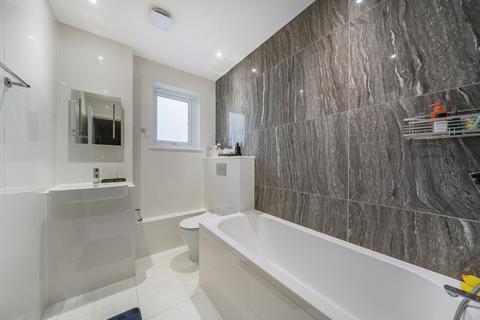 2 bedroom apartment for sale, Orchard Way, Croydon