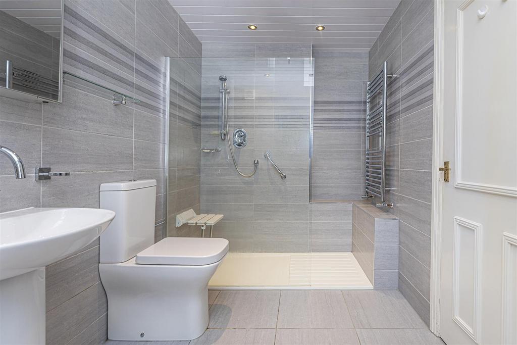 Bramleys Estate Agents - Butternab Road - Beaumont
