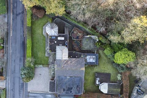 4 bedroom detached house for sale, Butternab Road, Beaumont Park, Huddersfield
