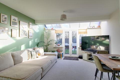 3 bedroom house for sale, Vistula Crescent, Swindon, SN25